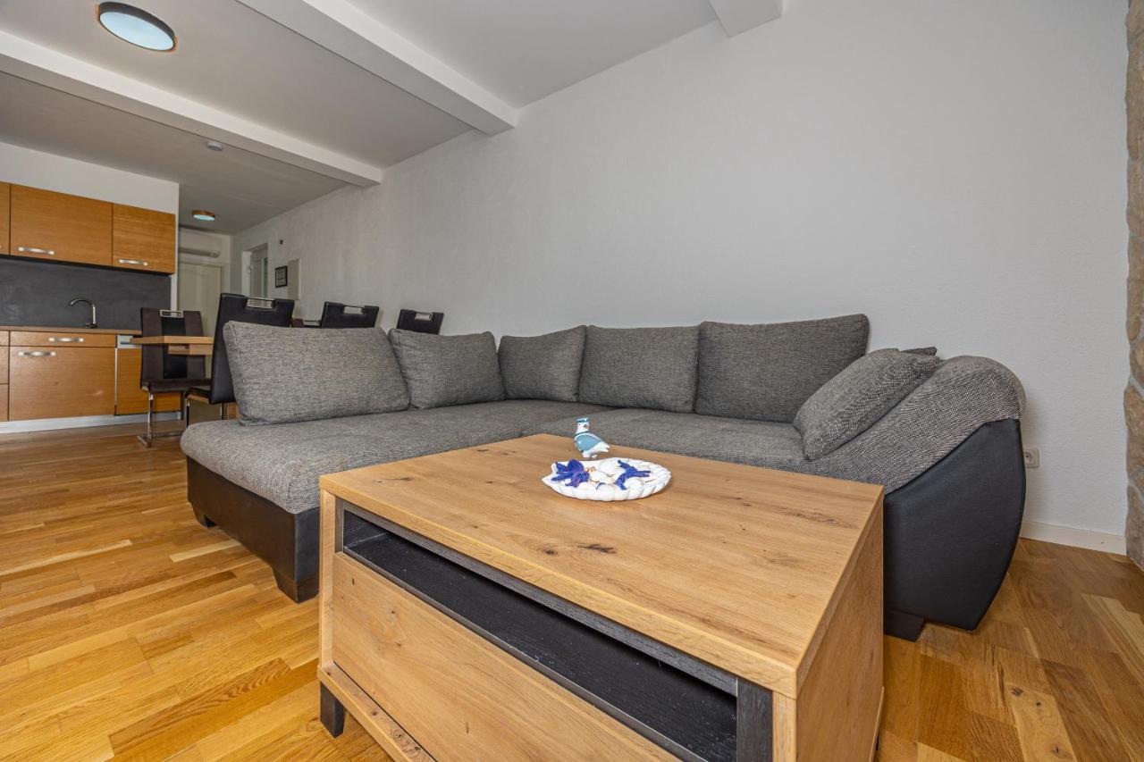 Apartment Rocca *